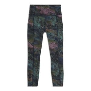 Lululemon Like New Fast and Free High Rise Legging, Size 4, New w/out tags